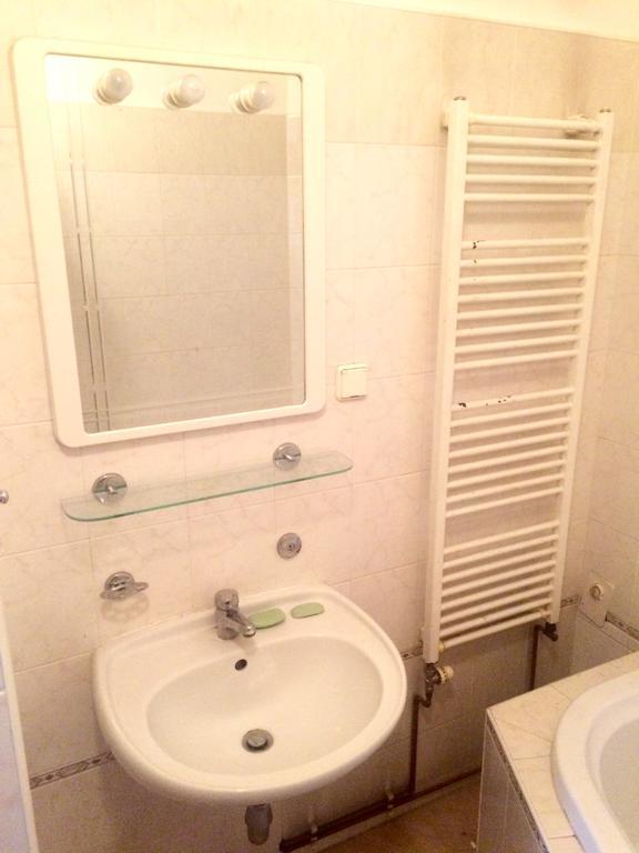 Historic Centre-Spacious Apartment Прага Екстериор снимка