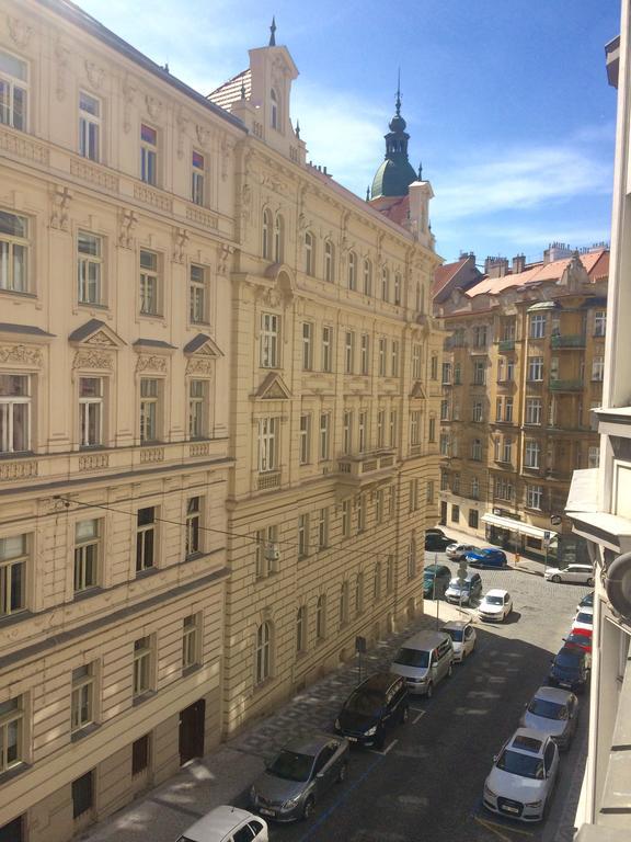 Historic Centre-Spacious Apartment Прага Екстериор снимка